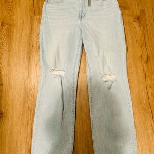 NWT Tinseltown Light Baggy Denim Distressed Women's Jeans